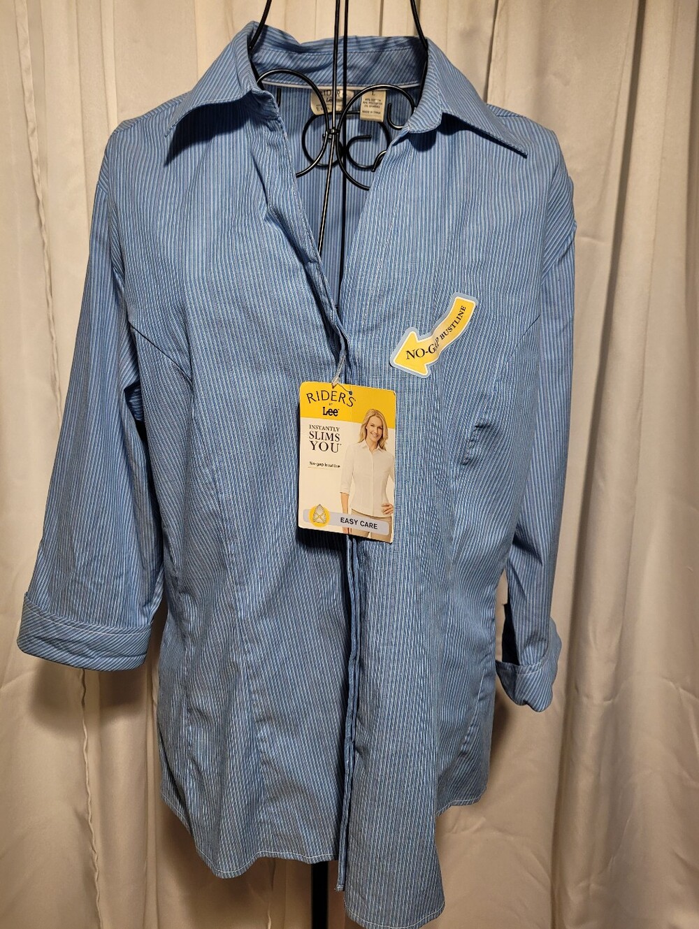 Lee Men's Blue Pinstripe Casual Button-Down Shirt